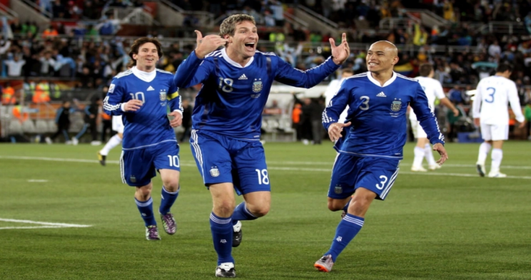 特罗佩松vs艾斯哥直播_在线高清特罗佩松vs艾斯哥直播_特罗佩松vs艾斯哥直播在线-24直播